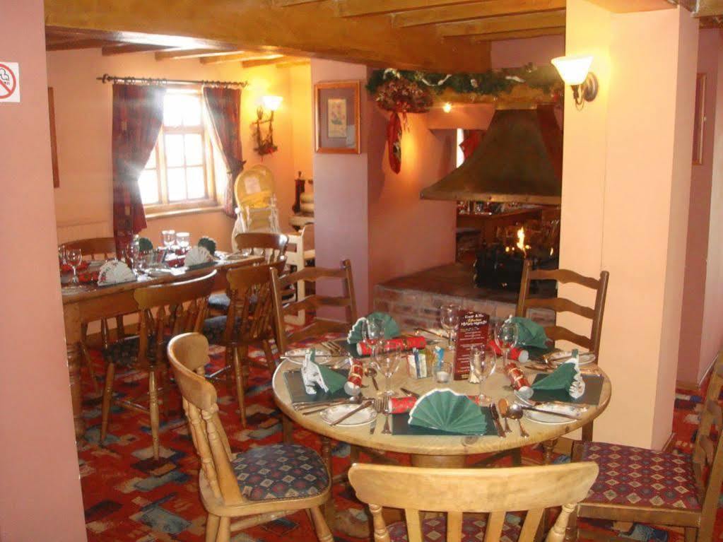 The Four Alls Inn سوق درايتون المظهر الخارجي الصورة
